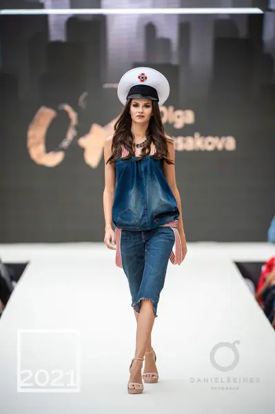 Czech Fashion Week · Teplice, 2021. Momenty přehlídky.