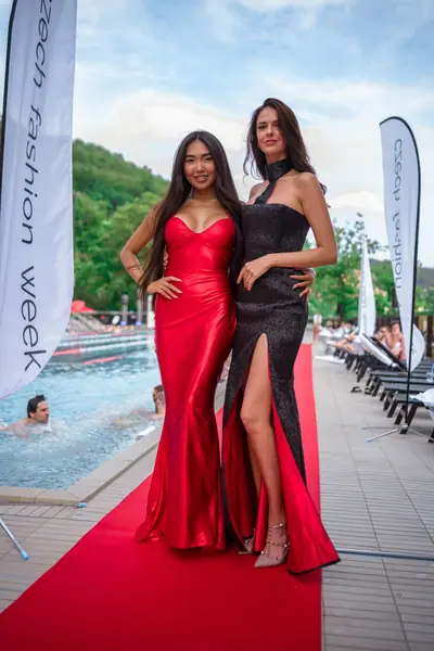 Czech Fashion Week · Karlovy Vary, 2023. Momenty přehlídky.