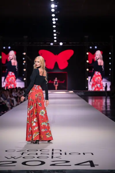 Czech Fashion Week · Brno, 2024. ANNA ANNA.