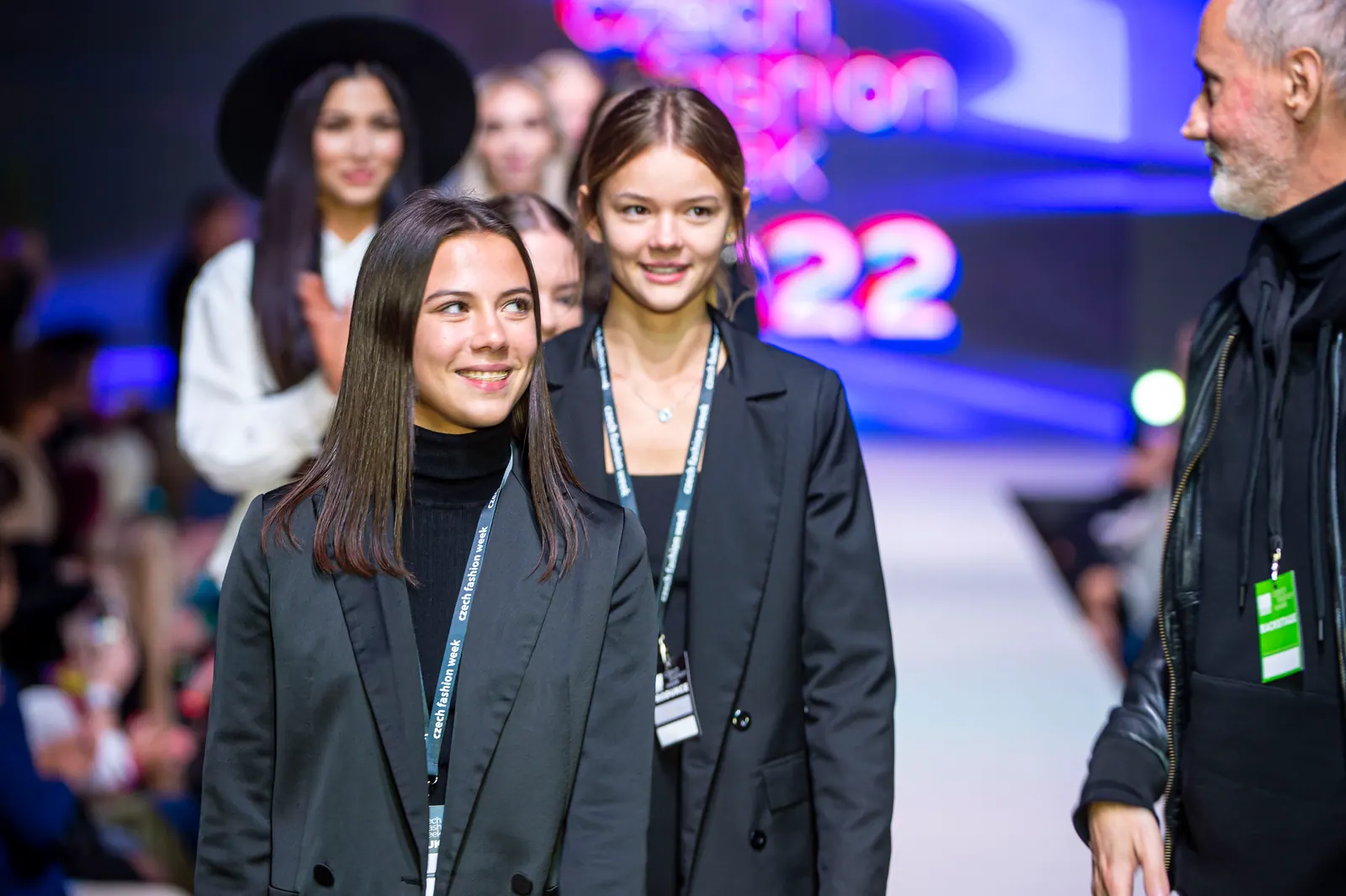 Czech Fashion Week · Teplice, 2022. Závěrečné defilé.