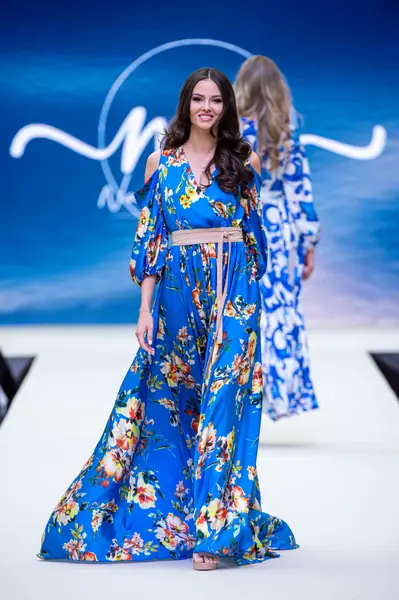 Czech Fashion Week · Teplice, 2022. Naďa Moravcová.