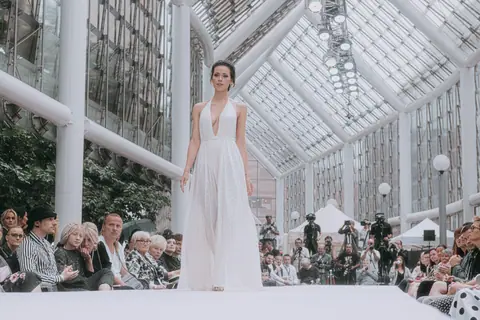 Czech Fashion Week · Teplice, 2020. Momenty přehlídky.