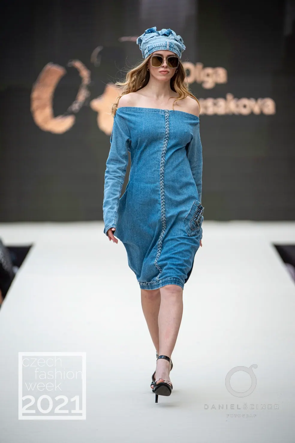 Czech Fashion Week · Teplice, 2021. Momenty přehlídky.