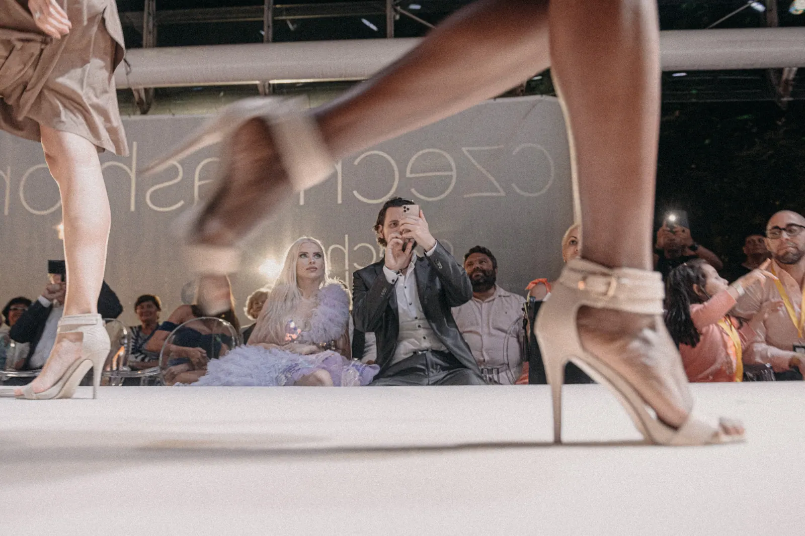 Czech Fashion Week · Teplice, 2020. Momenty přehlídky.