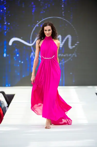 Czech Fashion Week · Teplice, 2022. Naďa Moravcová.