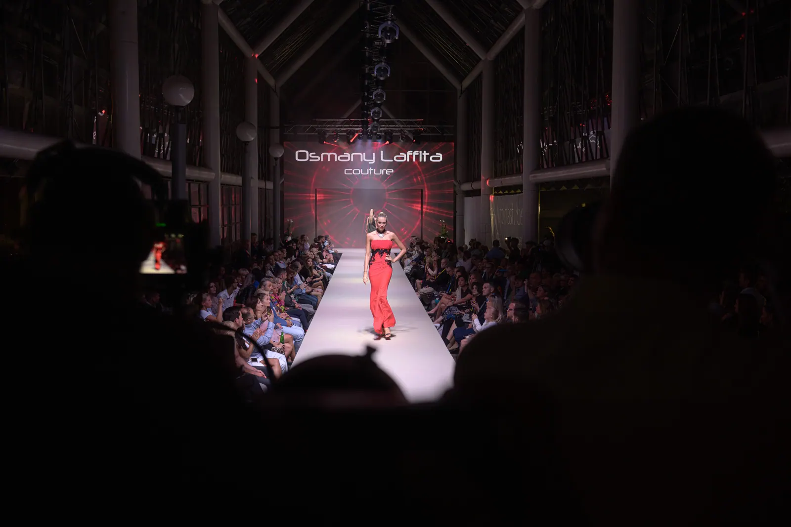 Czech Fashion Week · Teplice, 2020. Momenty přehlídky.