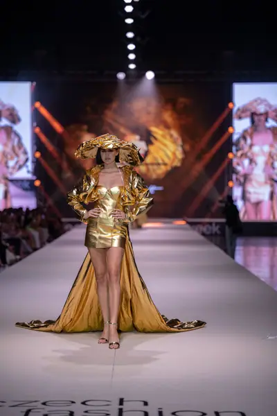 Czech Fashion Week · Brno, 2024. Jitka Klett.